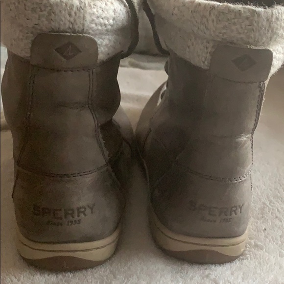 Sperry spring boots - Picture 3 of 4
